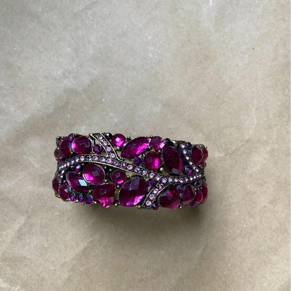 Unique Jewel Tone Bracelet plus Necklace & Earrings - Picture 2 of 7